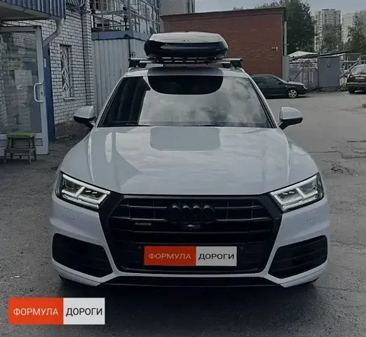 ENROAD Nomadix Pro XL Slim 400-E на Audi Q5 — общий вид автомобиля с установленным автобоксом